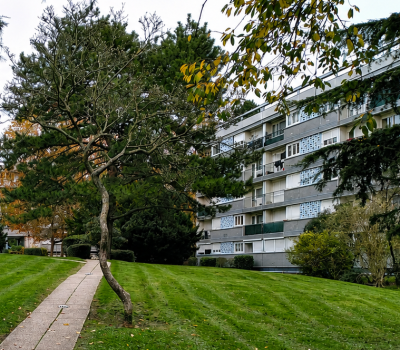Entretien des jardins d’une grande copropriété mixte avec logements sociaux et logements privés (94)