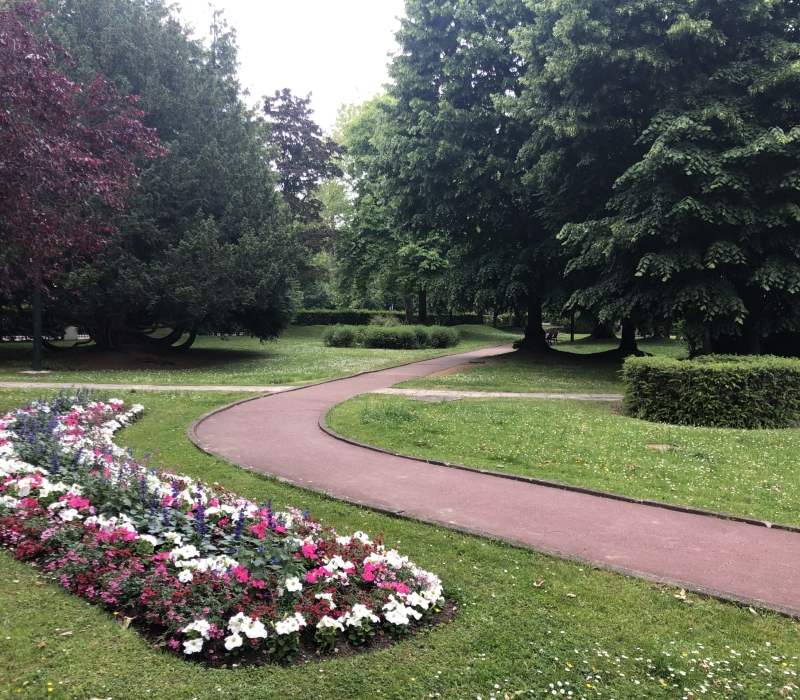 Entretien et aménagement du parc d’un ensemble immobilier de standing à Neuilly (92)